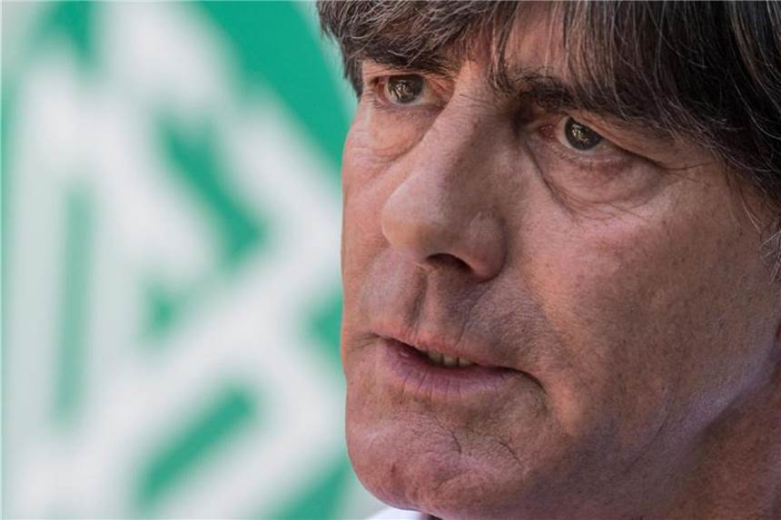 Löws Neustart mit Nationalteam beginnt am 3. September Bundestrainer Joachim Löw wird am 3. September die Nationalspieler versammeln. Foto: Boris Roessler