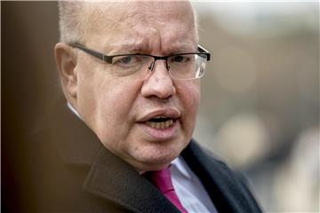 Bundeswirtschaftsminister Altmaier setzt im Handelsstreit mit den USA weiter auf Gespräche. Foto: Andrew Harnik/AP