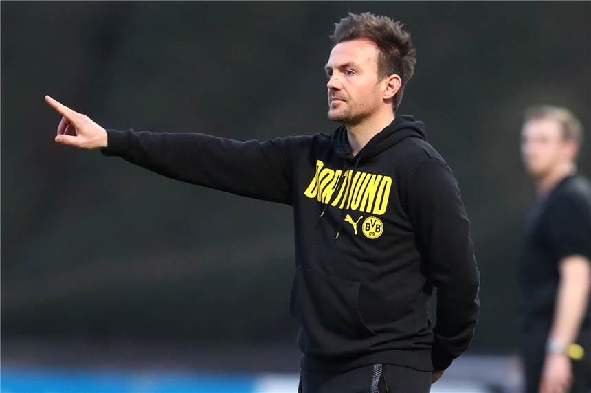 Mehrere Ausfälle: BVB-U23 plagen vor dem Topspiel in Münster große Personalsorgen BVB-Coach Enrico Maaßen muss vor dem Spiel beim SC Preußen Münster tüfteln.