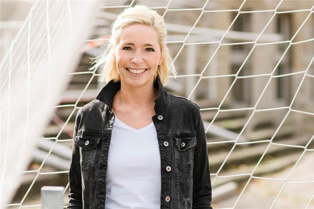 BVB-Frauen spielen vor größter Kulisse Deutschlands: Verein plant Durchmarsch in höhere Ligen BVB-Frauenfußball-Abteilungsleiterin Svenja Schlenker.
