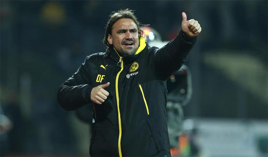 Daniel Farke: "Das haben wir uns verdient" BVB II-Trainer Daniel Farke kann sich über Verstärkung von Arminia Bielefeld freuen.