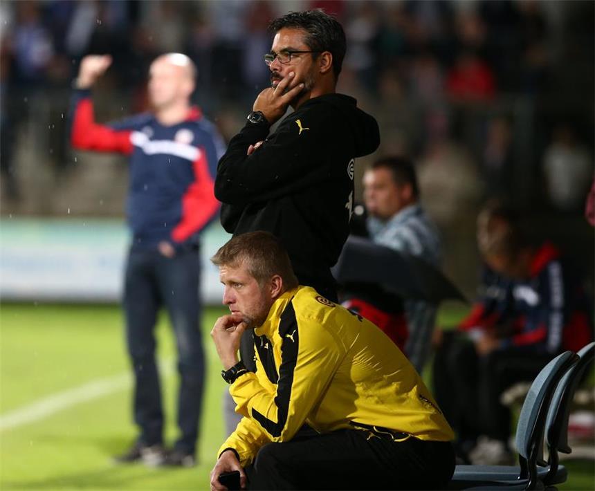 Trainer David Wagner über den verpatzten Start BVB II-Trainer David Wagner und seine Mannschaft haben bislang die Ziele verfehlt.