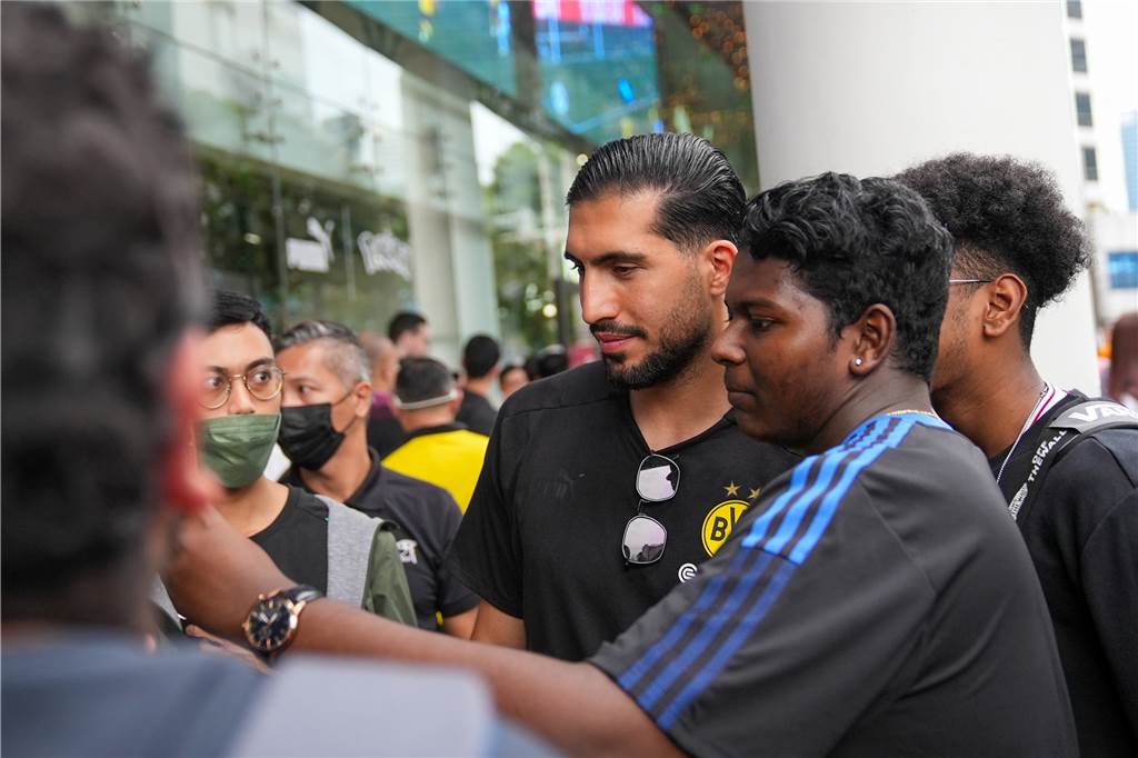 BVB-Impressionen aus Singapur.