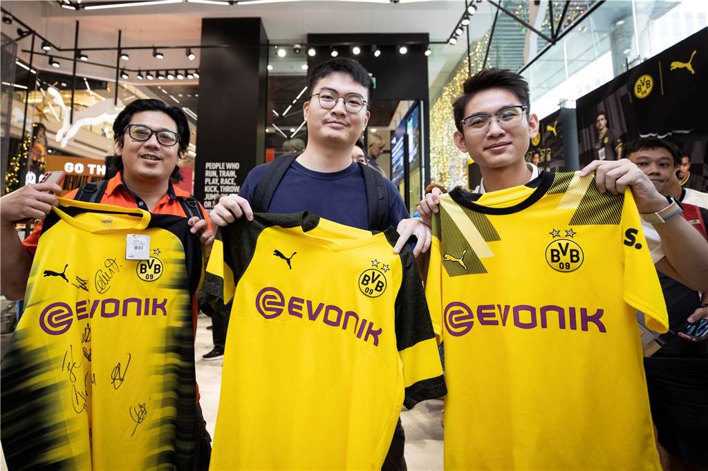 BVB-Impressionen aus Singapur.