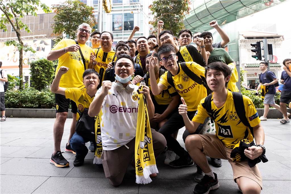 BVB-Impressionen aus Singapur.