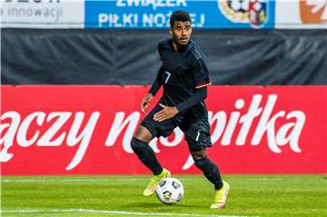 BVB-Jungspund Ansgar Knauff hat gegen Ungarn seine Premiere für die deutsche U21-Nationalmannschaft gegeben.