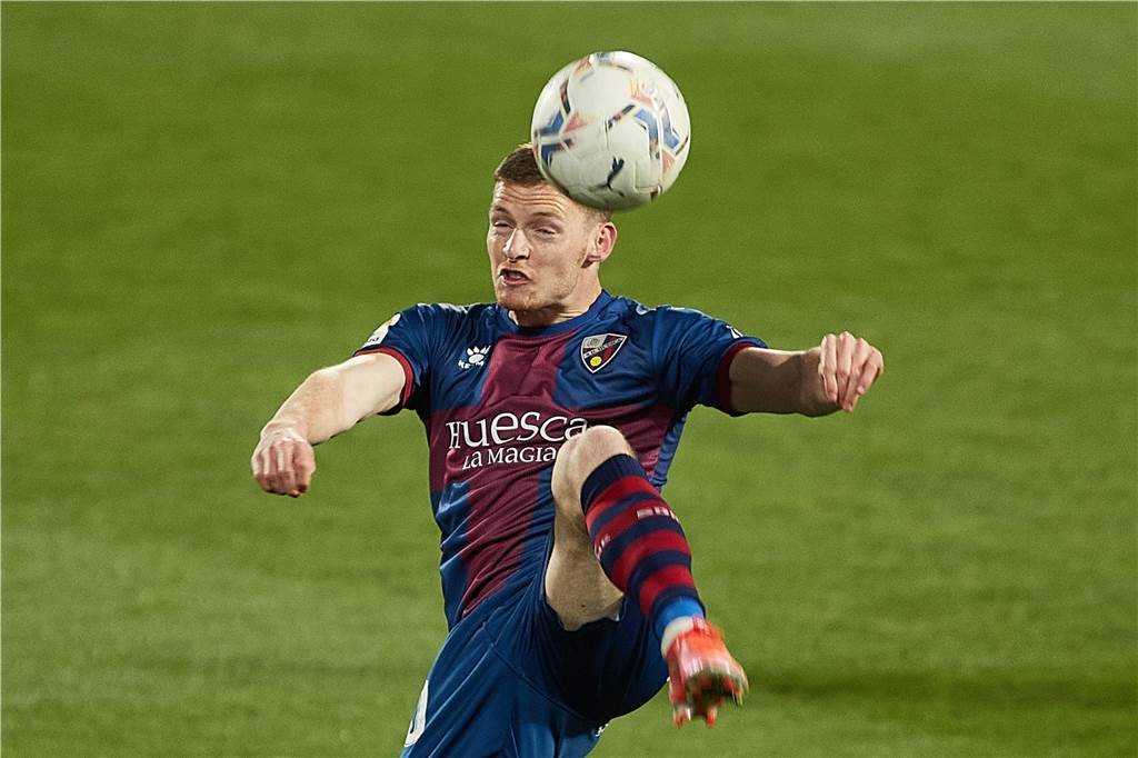 Fünf Spieler hat der BVB vor der Saison verliehen: Vier könnten zurückkehren BVB-Leihspieler Sergio Gomez steckt mit SD Huesca im spanischen Abstiegskampf.