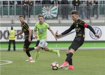 BVB-Matchwinner gegen Wolfsburg: Kapitän Dzenis Burnic.