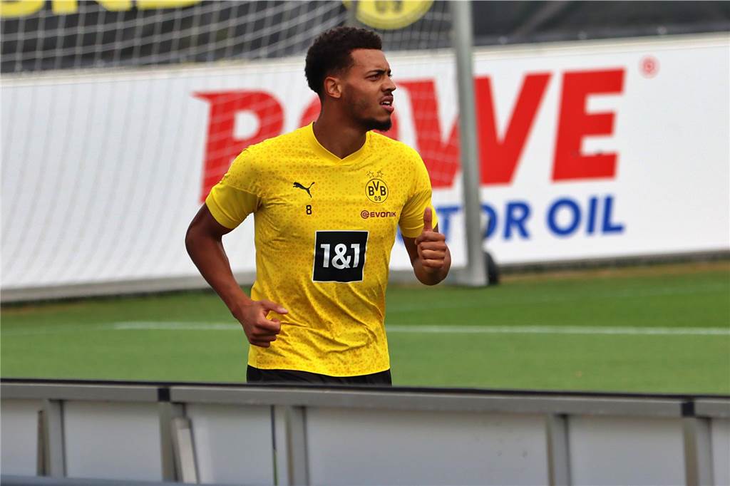 BVB startet Heidenheim-Vorbereitung: Zwei Rückkehrer für Terzic – Mittelfeldspieler tritt kürzer Felix Nmecha im Lauftraining.