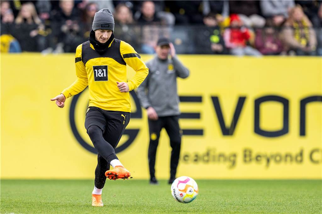 BVB-Profis beim Training.