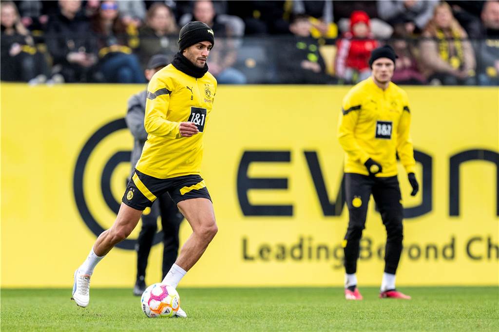 BVB-Profis beim Training.