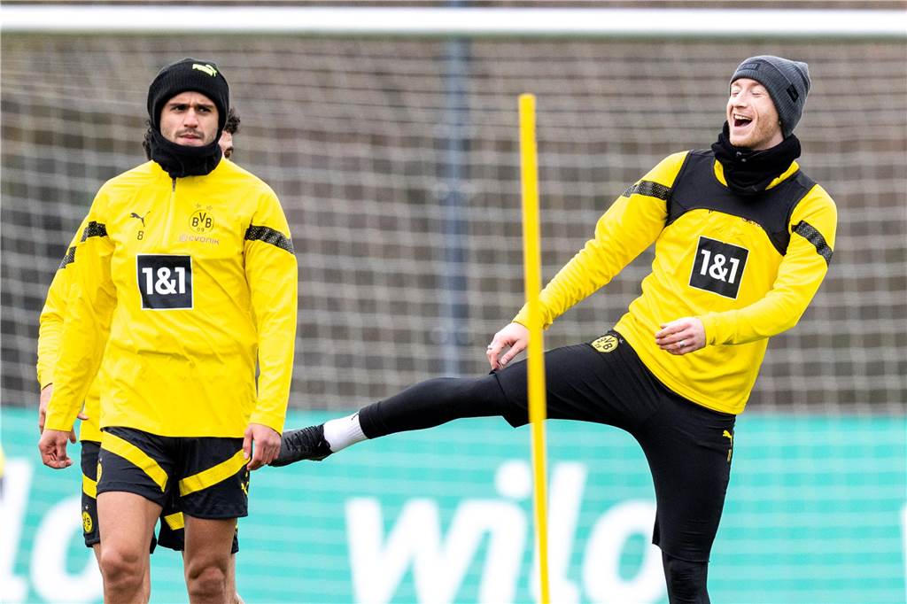 BVB-Profis beim Training.