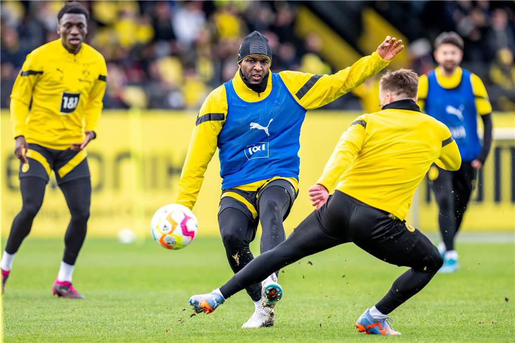 BVB-Profis beim Training.