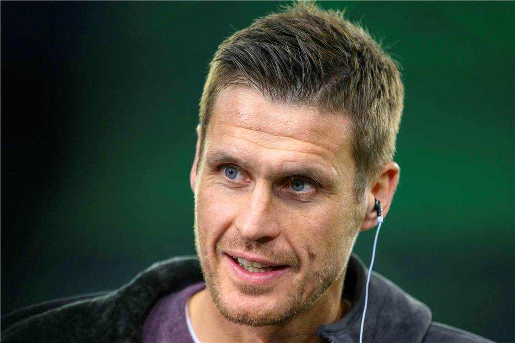 Weitere Operation bei Sebastien Haller: BVB plant vorerst keinen neuen Transfer Sebastian Kehl gibt ein Interview.