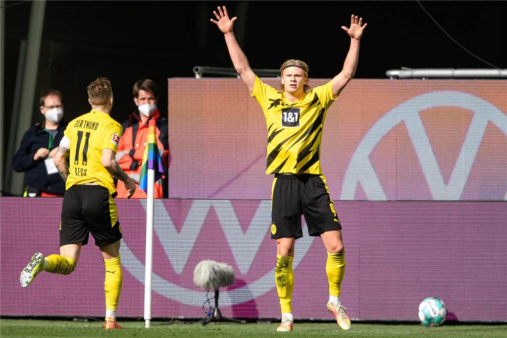 BVB-Sportdirektor Zorc über wankelmütige Spieler: „Da haben wir nachgeholfen“ BVB-Stürmer Erling Haaland steht immer im Fokus.