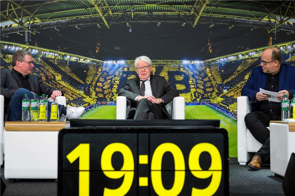 BVB-Talk in der Fanwelt mit Dr. Reinhard Rauball.