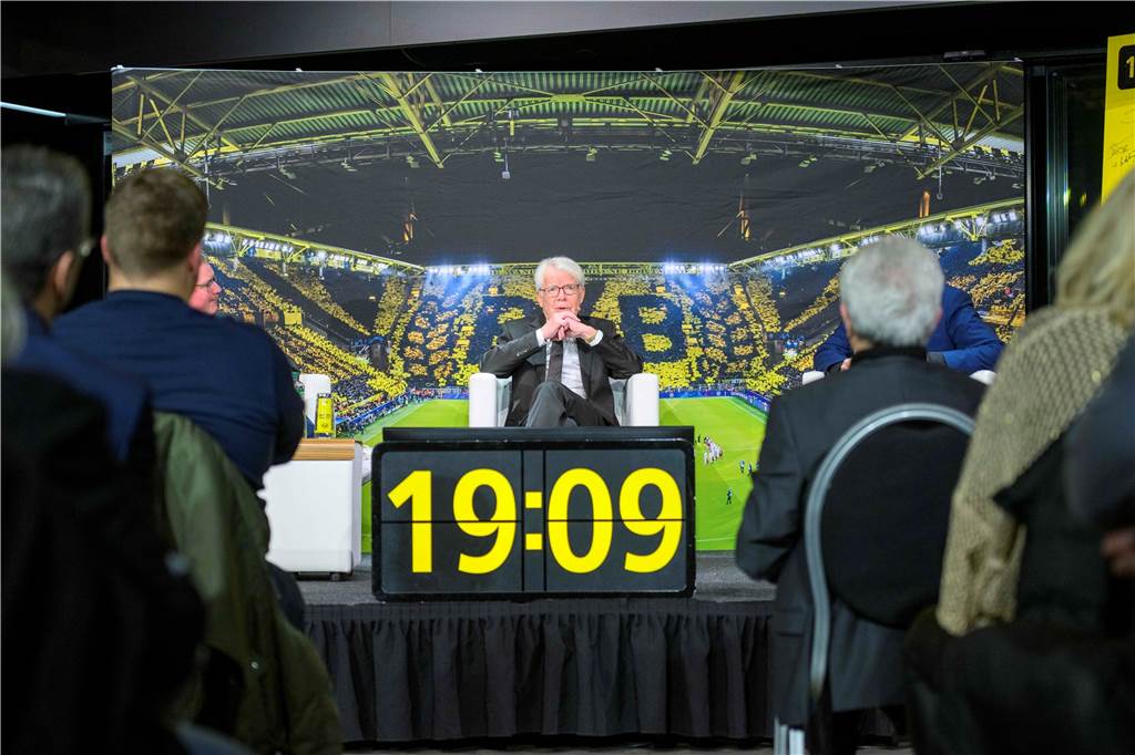 BVB-Talk in der Fanwelt mit Dr. Reinhard Rauball.