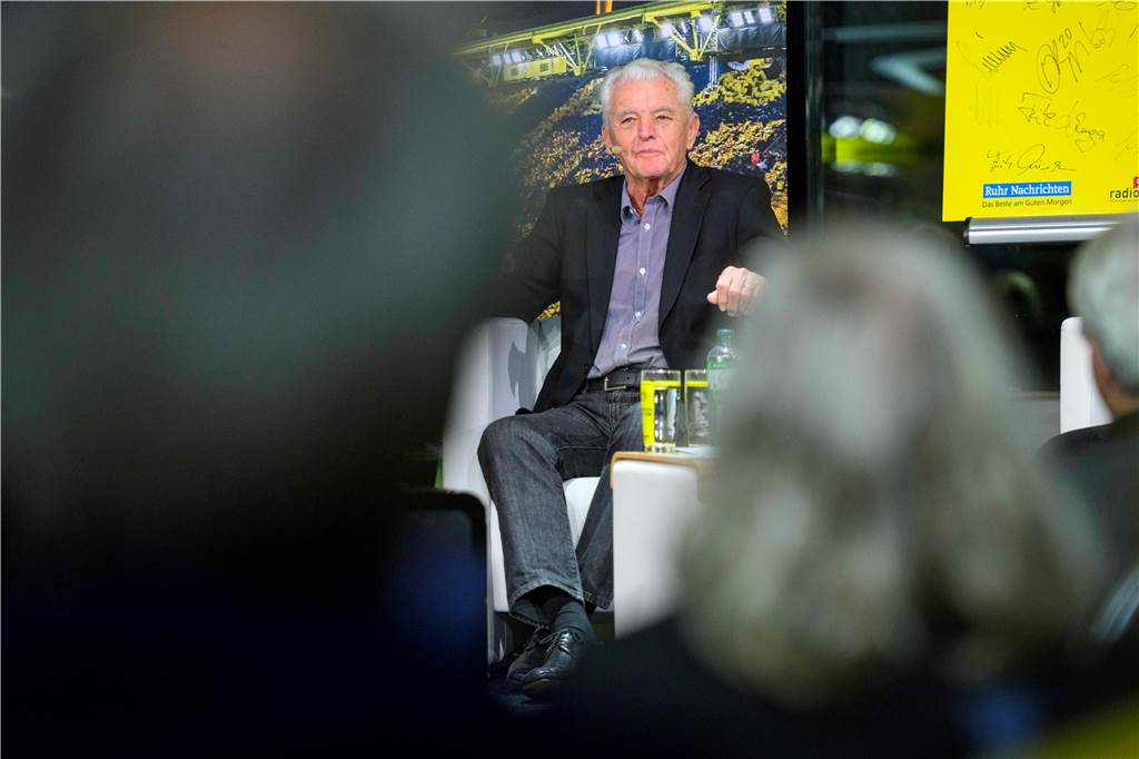 BVB-Talk in der Fanwelt mit Dr. Reinhard Rauball.