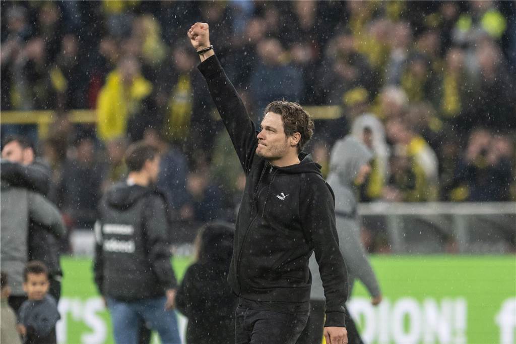 BVB nach Gala mit neuem Titel-Mut: Bei Bayern gilt das Motto: „Nerven behalten“ Edin Terzic ballt die Faust.