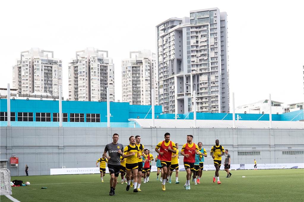 BVB-Training in Singapur.