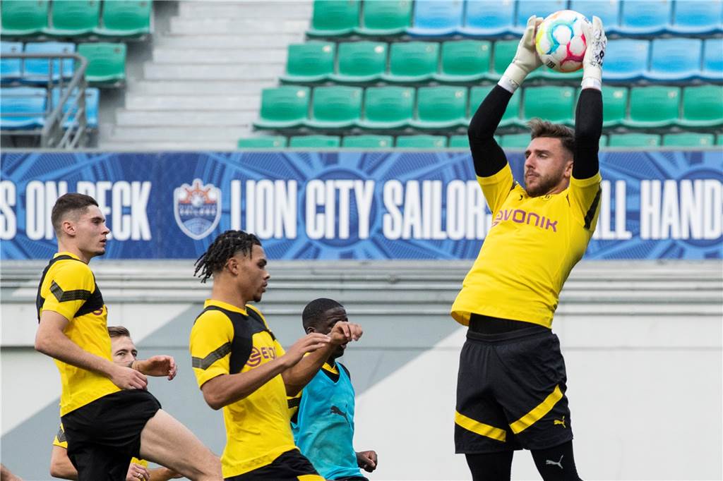 BVB-Training in Singapur.