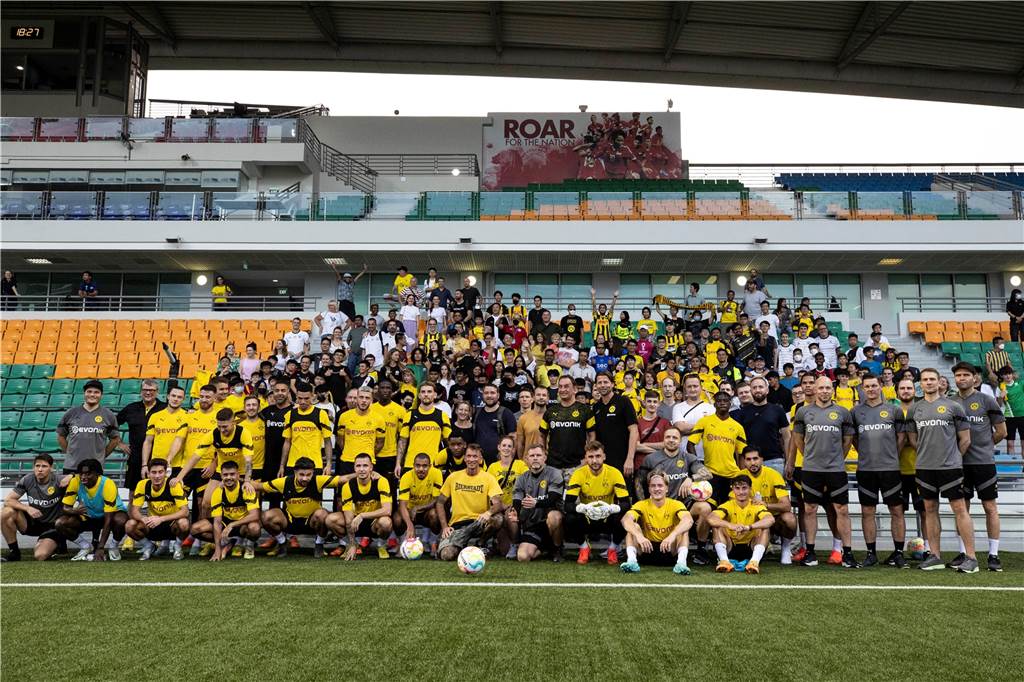 BVB-Training in Singapur.