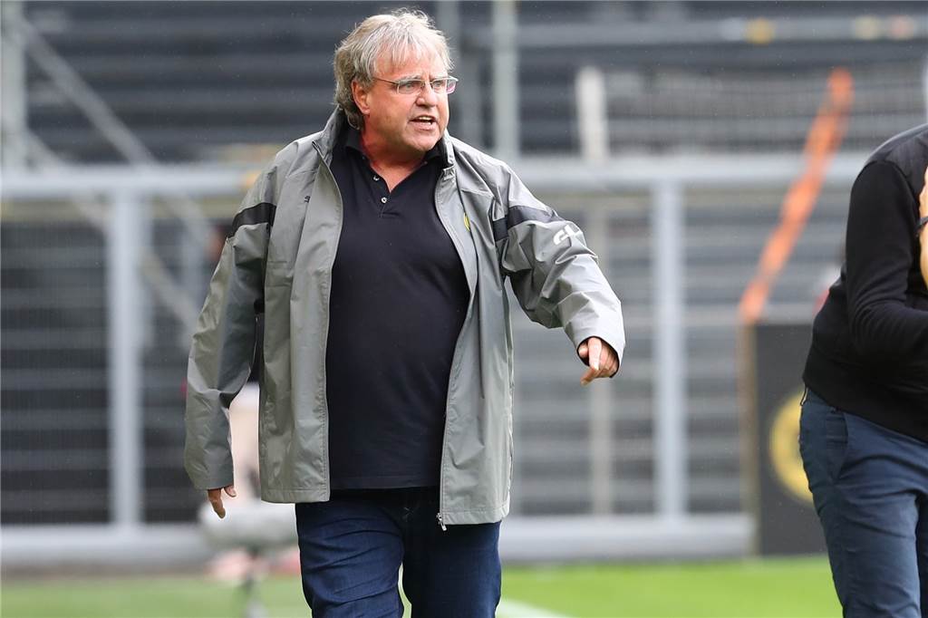 BVB-U23 in der Krise: „Müssen die Lage realistisch einschätzen“ U23-Teammanager Ingo Preuß an der Seitenlinie.