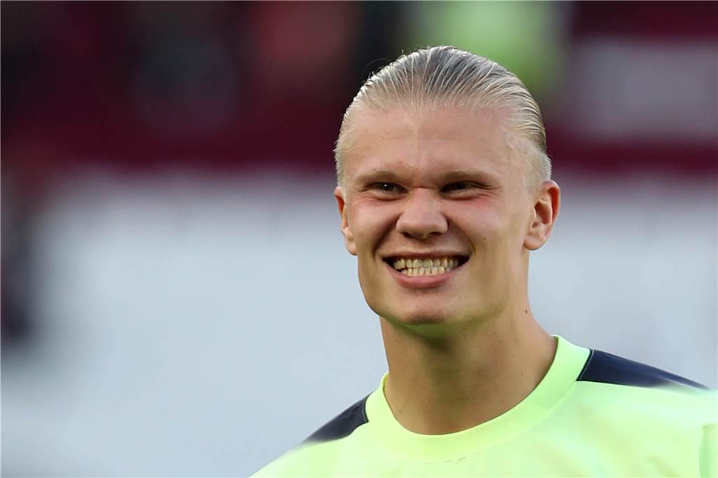 Champions League: Termine stehen fest – BVB-Start gegen Kopenhagen Erling Haaland bejubelt einen Treffer.