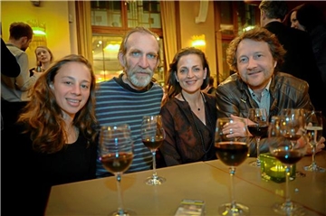 Camila Préve (v.l.), Jochen Nickel, Nicole Ansari und Regisseur Matthias Kutschmann.blaszczyk