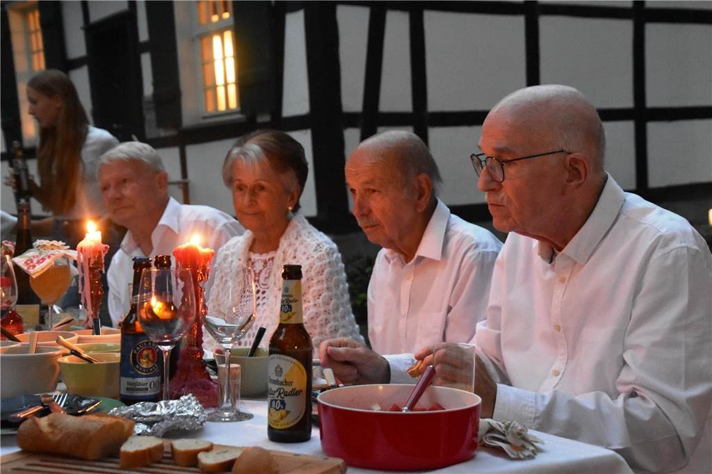 Candle-Light-Dinner an der Schlossmühle.