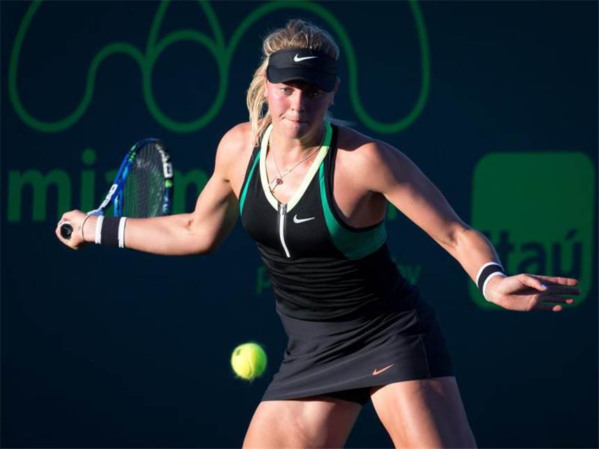 Carina Witthöft erreicht zweite Runde in Miami Carina Witthöft hat nach dem klaren Sieg im Siel gegen Nicole Gibbs die zweite Runde in Miami erreicht. Foto: Mario Houben