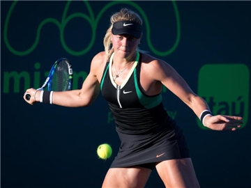 Carina Witthöft hat nach dem klaren Sieg im Siel gegen Nicole Gibbs die zweite Runde in Miami erreicht. Foto: Mario Houben