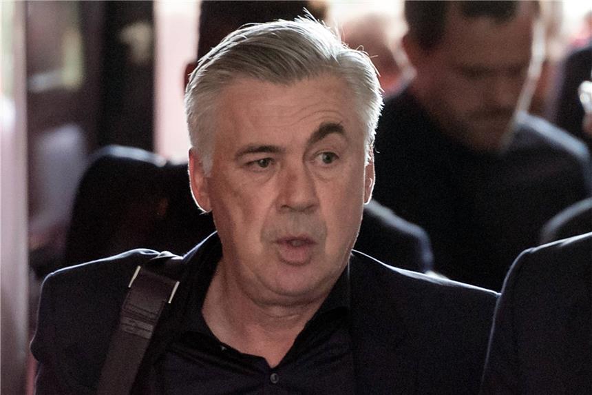 Italiener soll Nationalmannschaft aus Krise führen Carlo Ancelotti ist als italienischer Nationaltrainer im Gespräch.