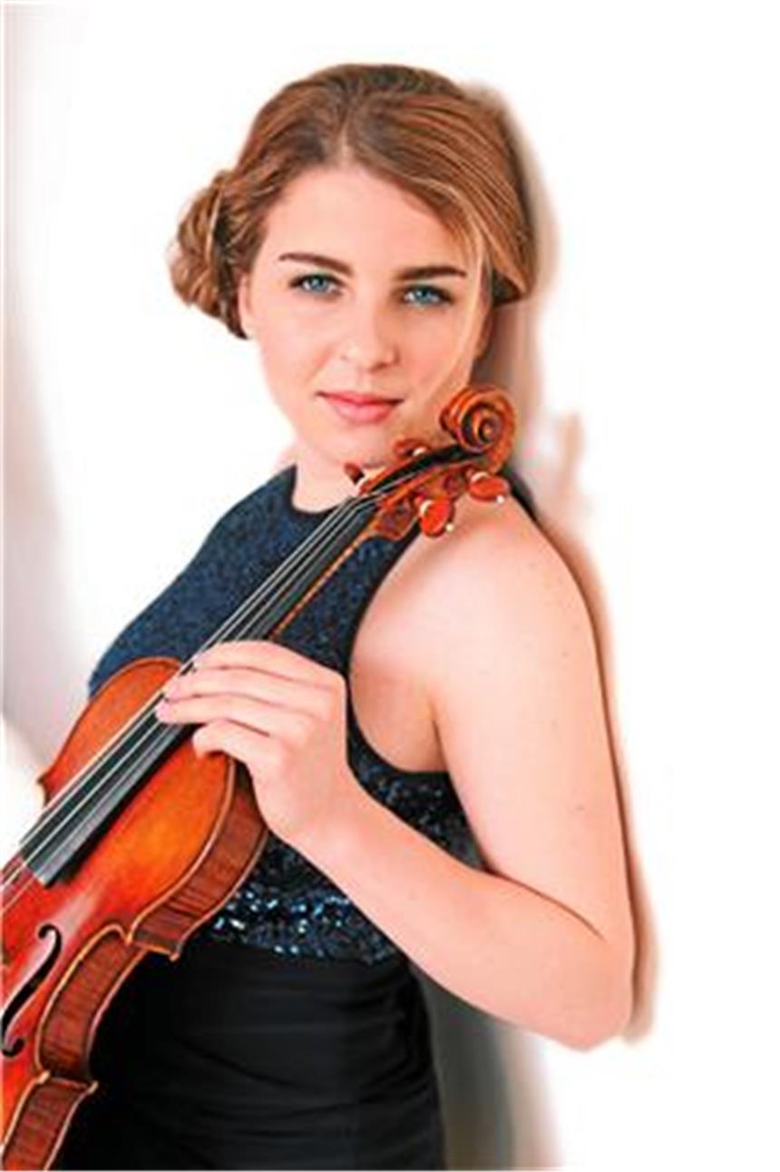 Ein Mord und ein Lebensrückblick im Orchester Caroline Goulding leistete viel Rhythmus-Arbeit an der Stradivari.