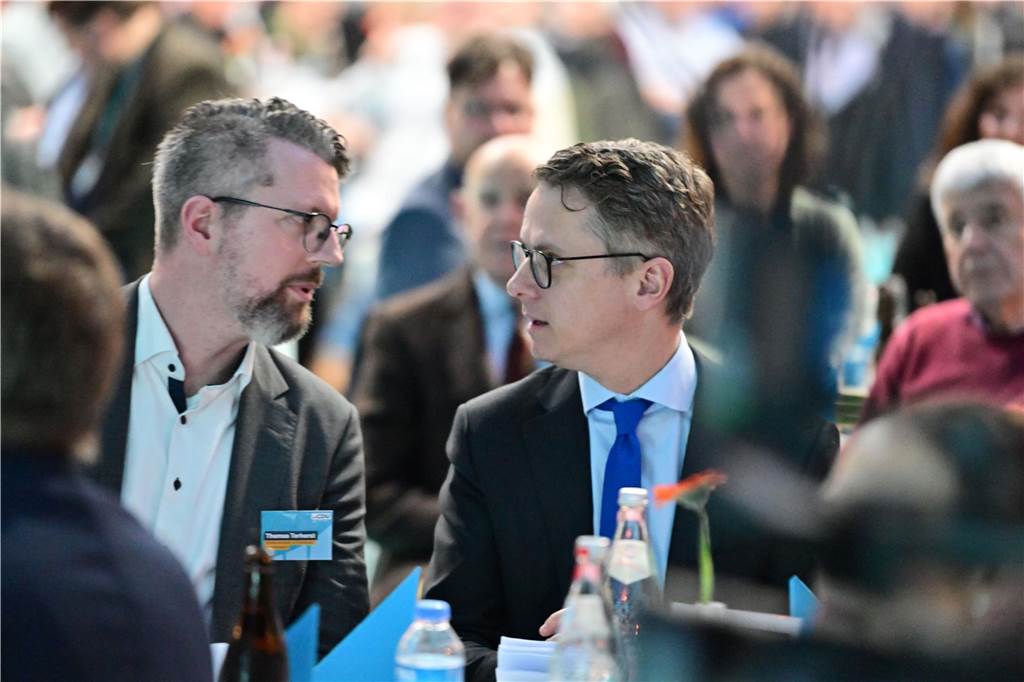 Carsten Linnemann im Gespräch mit dem Marler CDU-Stadtverbandsvorsitzenden Thomas Terhorst