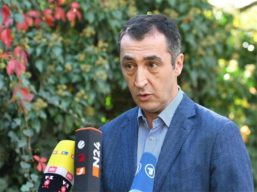 Cem Özdemir verlangt von der türkischen Regierung die Freilassung der Deutschen, die aus politischen Gründen in der Türkei inhaftiert wurden. Foto: Paul Zinken