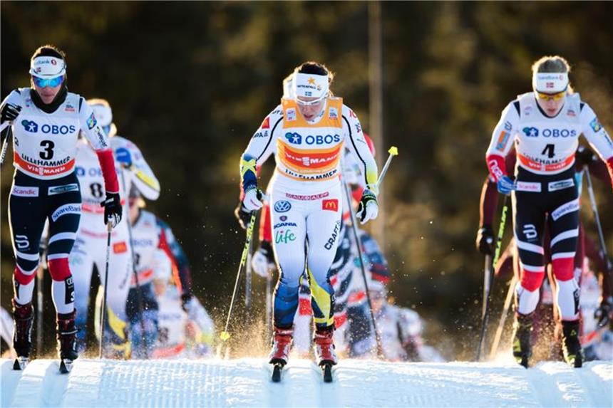Langlauf-Stars Kalla und Kläbo siegen beim Skiathlon Charlotte Kalla (M) beim Skiathlon in Lillehammer. Foto: Jon Olav Nesvold