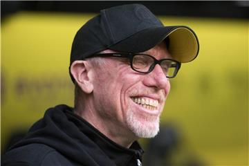 Cheftrainer von Borussia Dortmund, Peter Stöger. Foto: Bernd Thissen/Archiv