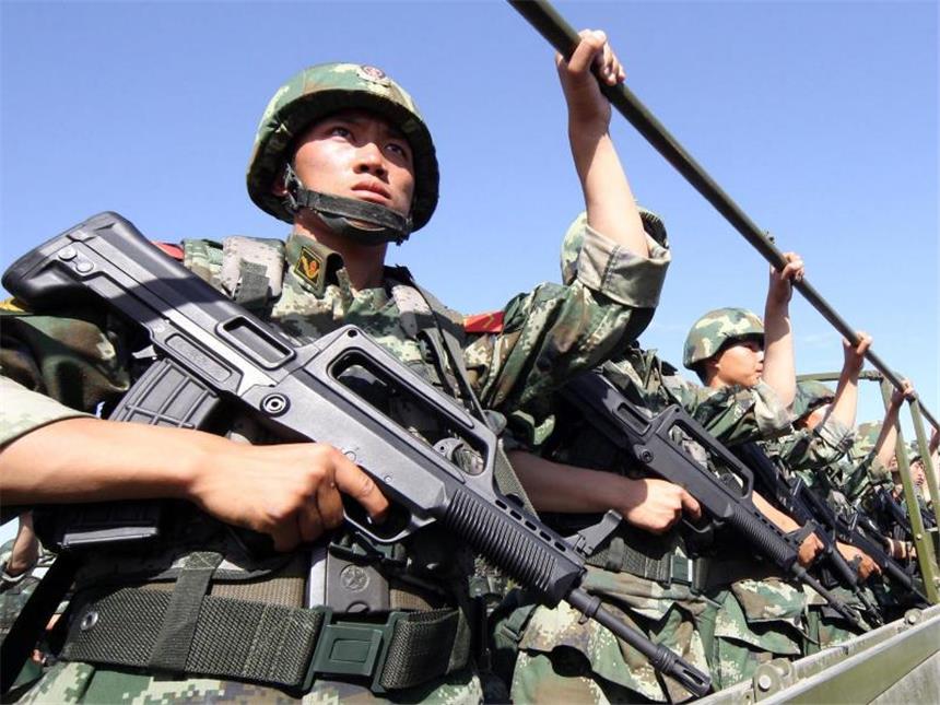 31 Tote bei Anschlag in Chinas Unruheregion Xinjiang China schafft es trotz massiver Polizeiaufgebote nicht, die Unruheprovinz Xinjiang zu befrieden. Foto: Stringer