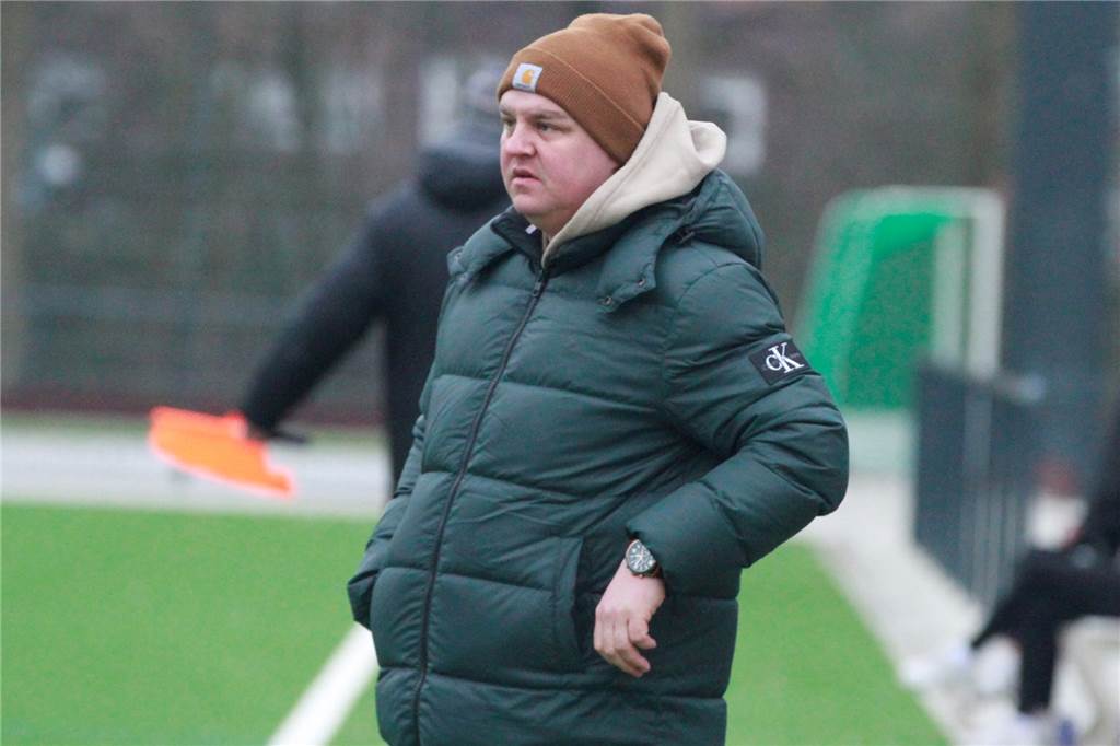 Generalprobe für ein Aufstiegsspiel?: Eintracht Werne und TuRa Bergkamen proben „Eventualitäten“ Chris Brügmann war am Sonntag bedient vom Auftritt seiner Mannschaft.