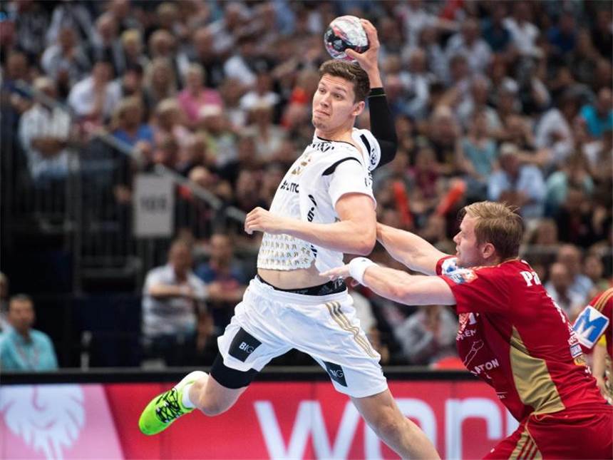 THW Kiel erhält Startplatz in der Champions-League Christian Dissinger spielt mit dem THW Kiel wieder in der Champions League. Foto: Marius Becker