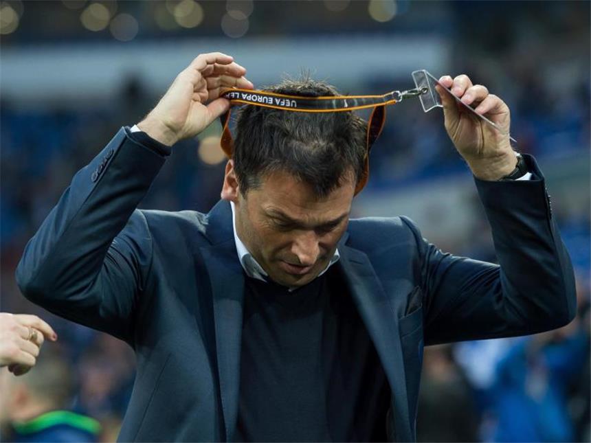 Schalke und seine Baustellen vor der neuen Saison Christian Heidel muss beim FC Schalke 04 die Weichen neu stellen, um nicht ins Mittelmaß abzurutschen.