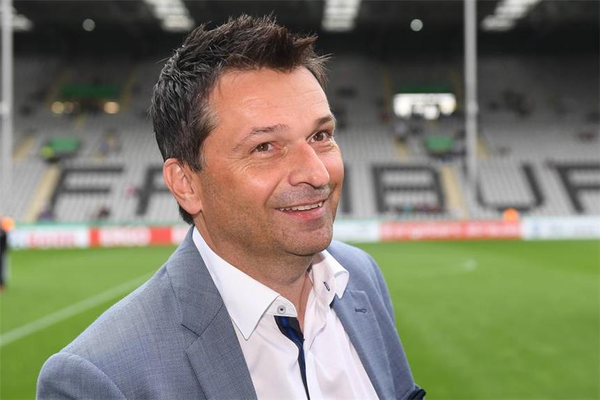 Heidel: "Schalke muss für Emotionen stehen" Christian Heidel will den FC Schalke 04 wieder auf Kurs bringen.