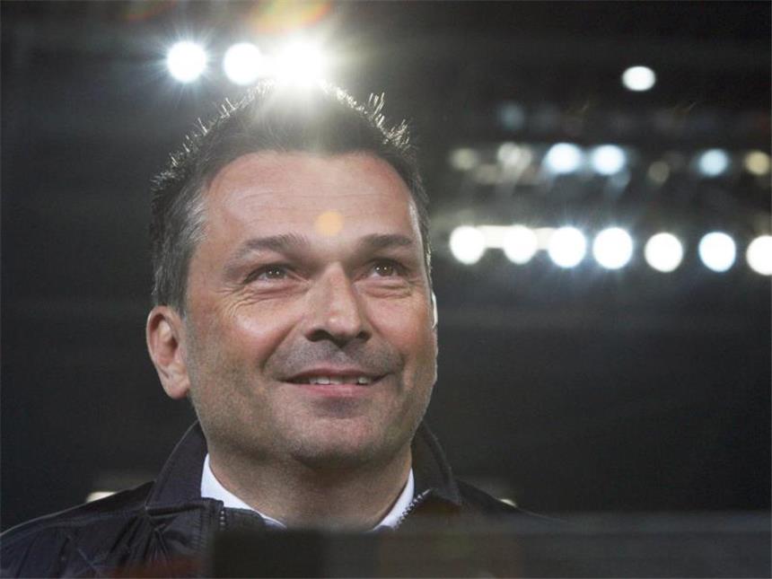 Neuer Schalke-Manager im Porträt Christian Heidel wird im Sommer Schalke-Manager Horst Heldt ablösen.
