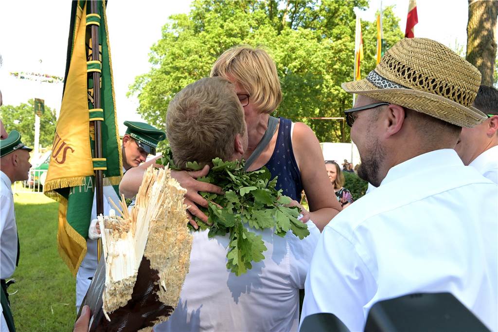 Christian Hermans nahm Montagnachmittag nach dem Siegtreffer zahlreiche Glückwünsche entgegen.