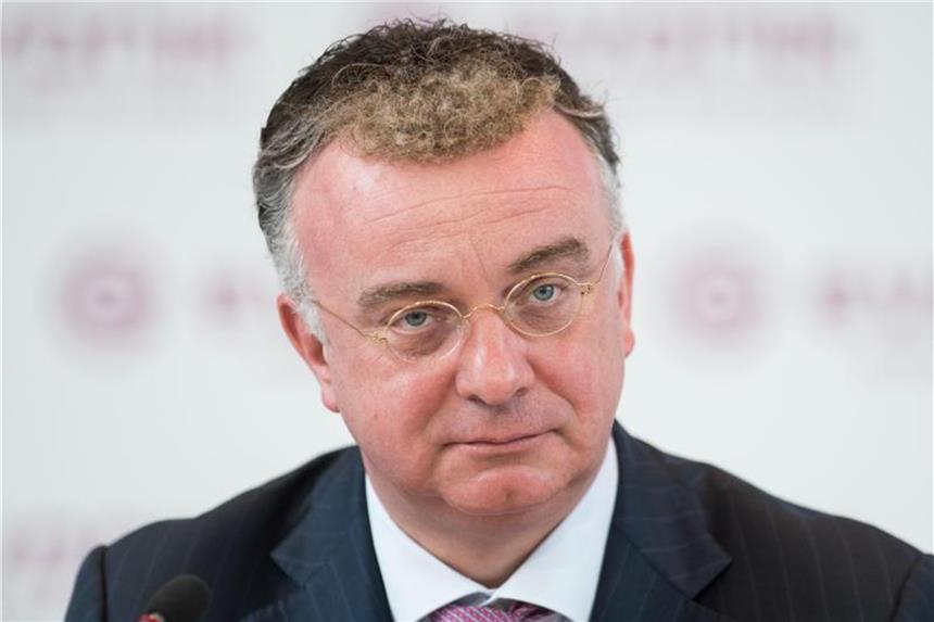 Christian Kullmann ist zu sehen. Foto: Bernd Thissen/Archiv