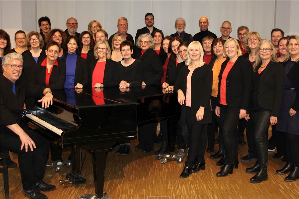 Christlicher Deutsch-Pop: Musiker aus Dorsten bringt neue CD heraus Christian Löer ist auch Leiter des Gospelchores Enjoy in Rhade.
