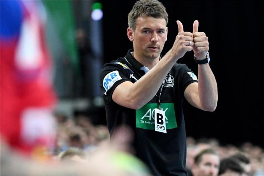 Ab in den Urlaub: DHB-Team mit Japan-Trip zufrieden Christian Prokop ist mit den Erkenntnissen aus der Länderspielreise nach Japan zufrieden. Foto: Monika Skolimowska