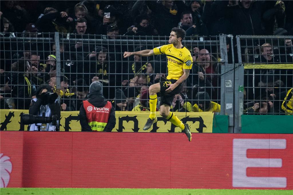 Oelschlägels turbulentes BVB-Debüt - Delaney überzeugt gegen seinen Ex-Klub Christian Pulisic traf zur zwischenzeitlichen 2:1-Führung.