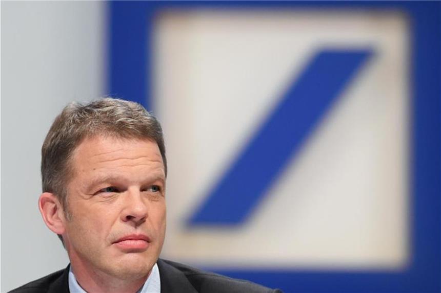 Deutsche Bank betont Finanzstärke Christian Sewing ist Vorstandsvorsitzender der Deutschen Bank. Foto: Arne Dedert